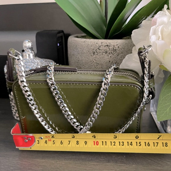 Banana Republic - Picture 6 of 8